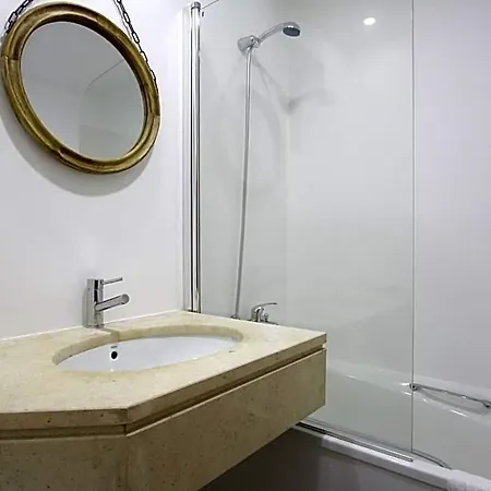 Baixa Hotel 2*